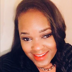 Meet your Posher, Michele